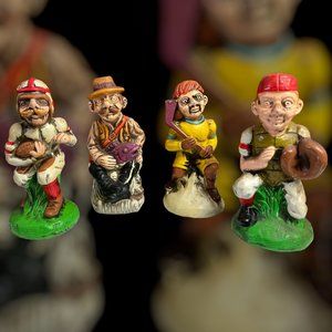 Vtg 1969 Holiday Fair Sports Figures/Fisherman Banks Super Rare Collectives Read